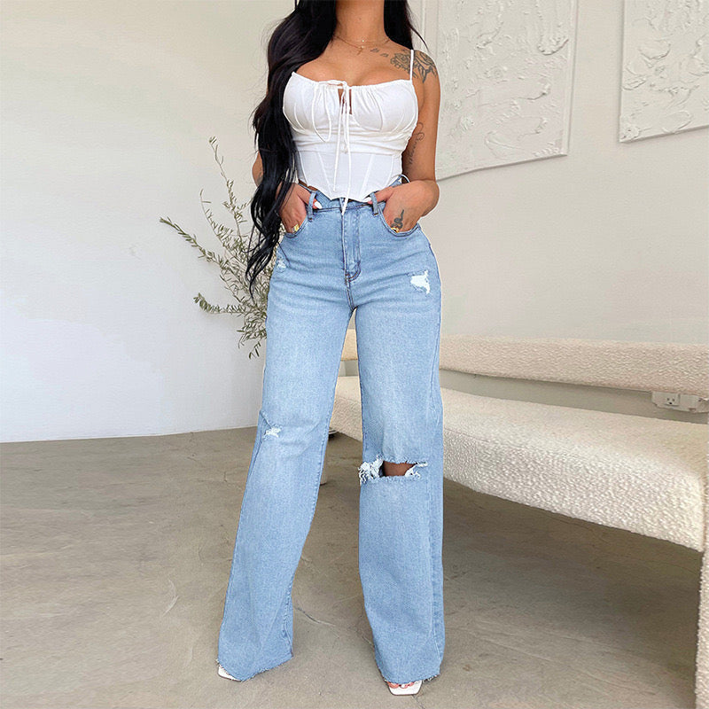 High waist ripped jeans